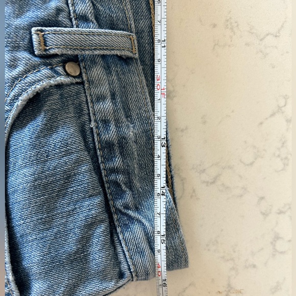 Tommy Hilfiger Shorts - Picture 13 of 13